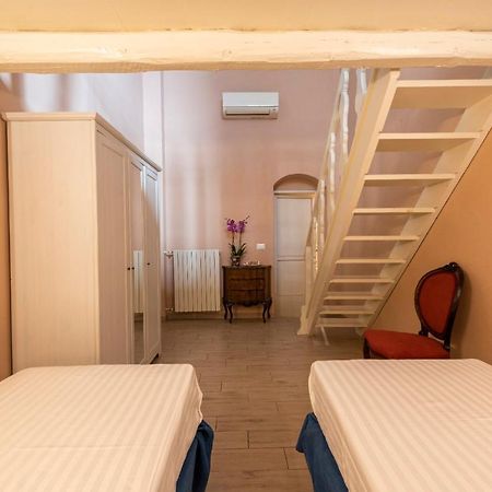 Apartments Florence- Palazzo Pitti Экстерьер фото
