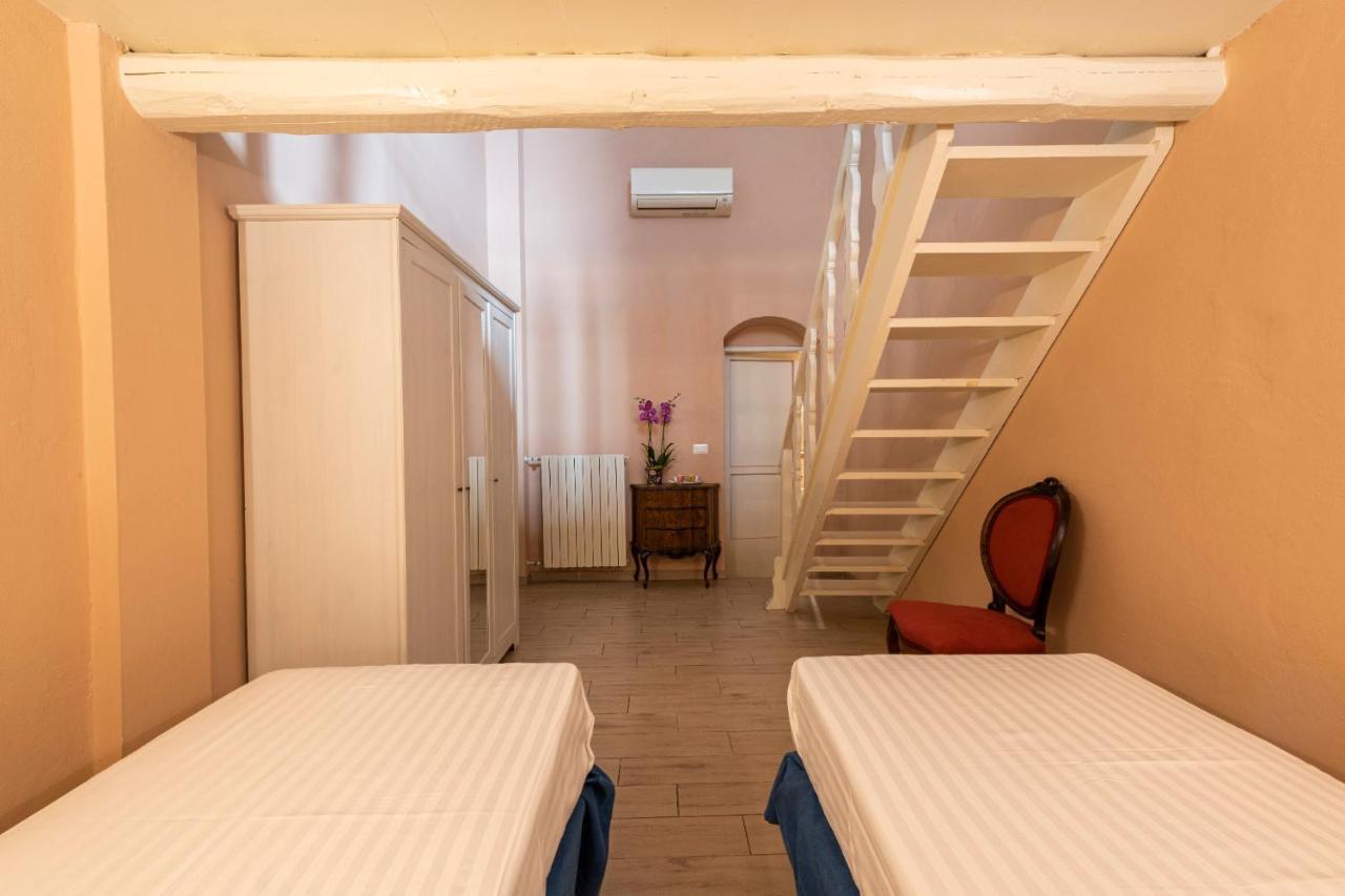 Apartments Florence- Palazzo Pitti Экстерьер фото